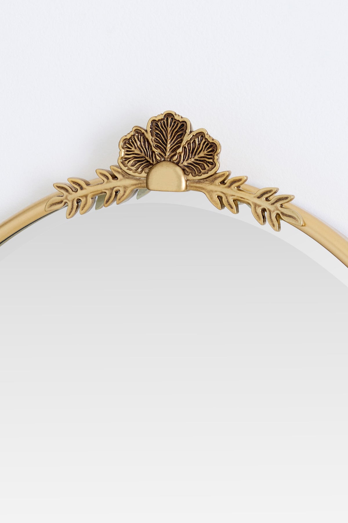 Hafdis Gold Oval Bathroom Mirror with Shell Crest in Brass, product view 3