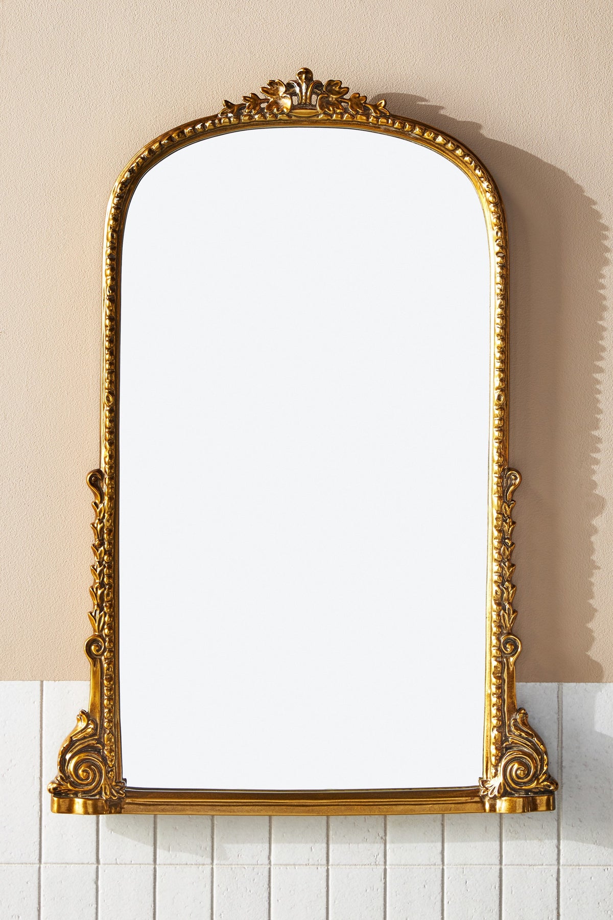 Hekla Baroque Arched Gold Bathroom Mirror, 32 in, product view 2