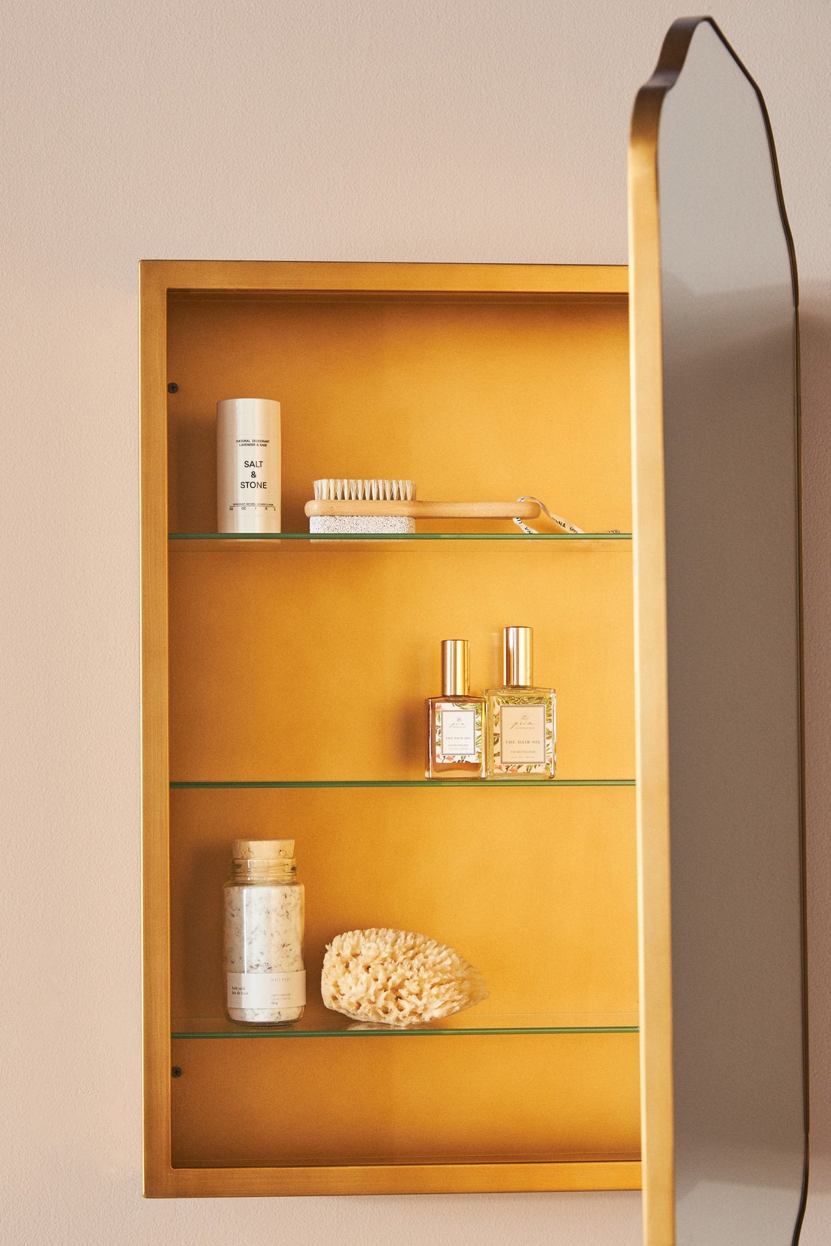 Ilmur Curved Mirrored Medicine Cabinet, Bronze Finish in 027 Bronze, product view 3