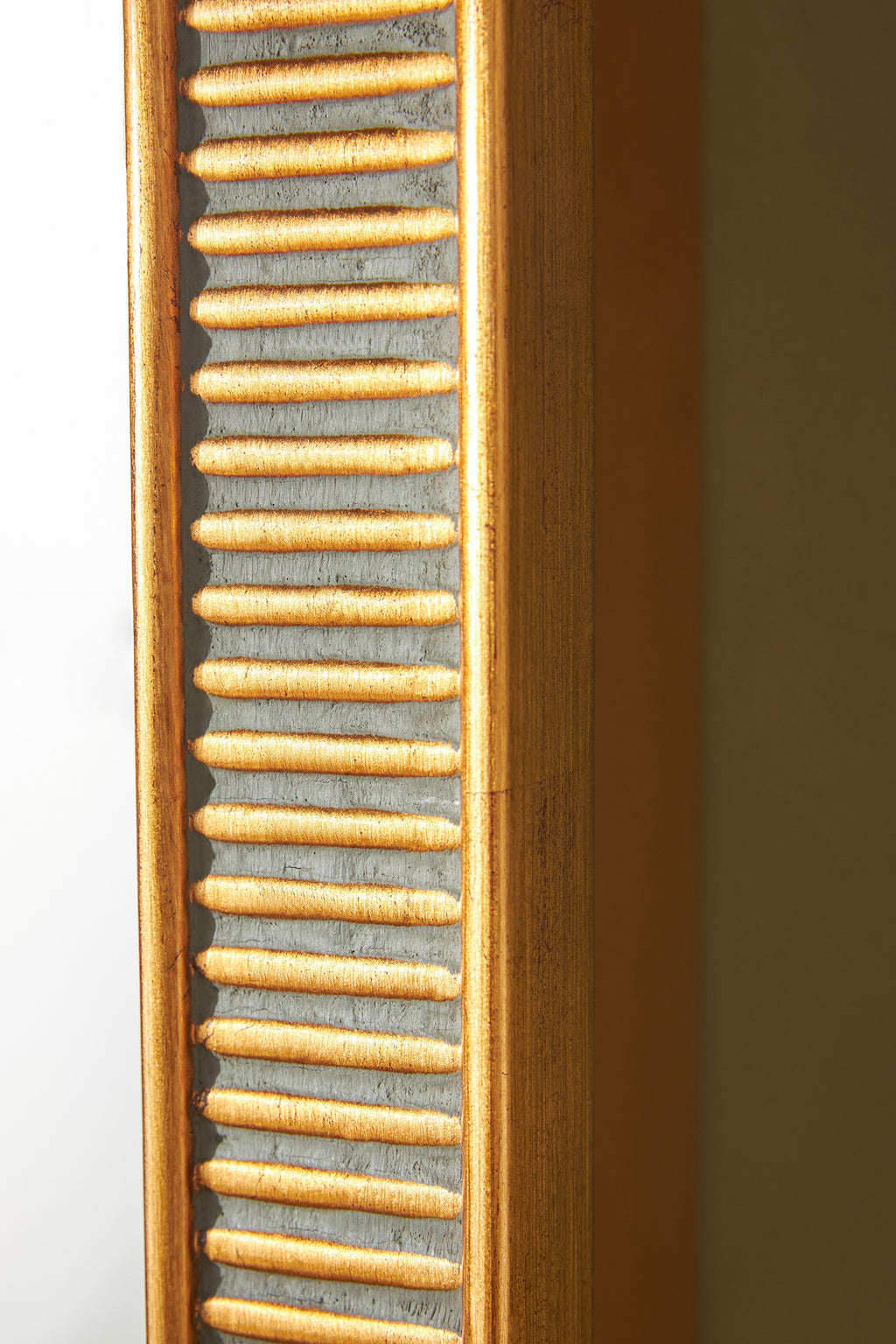Einar Ribbed Gold Medicine Cabinet with Glass Shelves in 070 Gold, product view 4