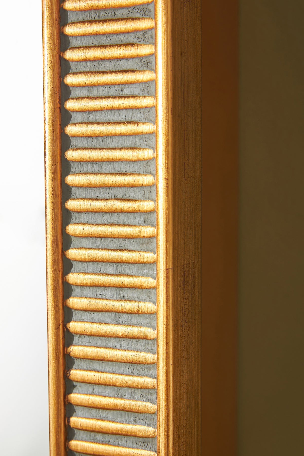 Einar Ribbed Gold Medicine Cabinet with Glass Shelves in 070 Gold, product view 4